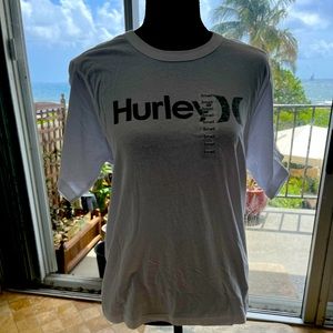 Hurley top